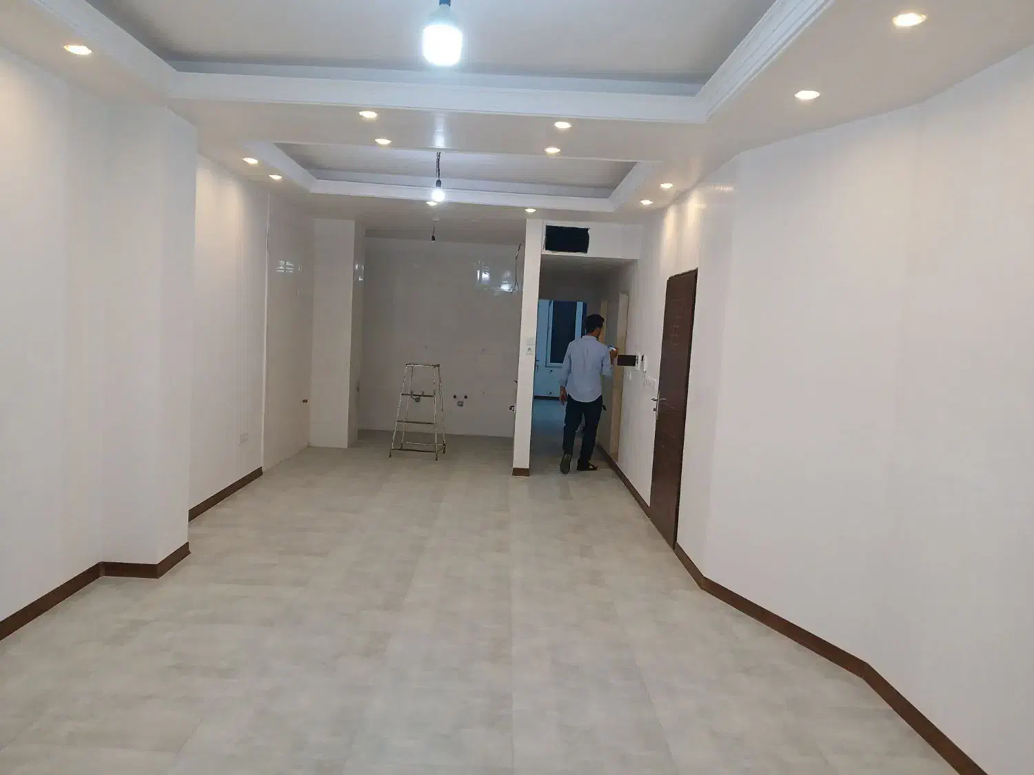 ۹۵متر۲خ/پارکینگ/بخشداری (استخر ارسنجانی)|فروش آپارتمان|رباط‌کریم, رباط‌کریم|دیوار