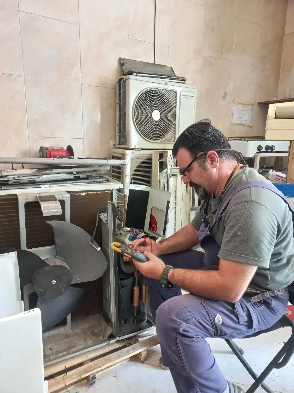 ۲۵ سال تعمیر متور خانه پکیج و لوازم برقی|خدمات پیشه و مهارت|ری, علایین|دیوار