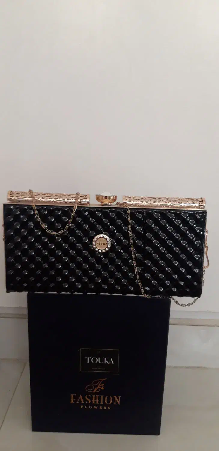 تعدادی کیف خیلی کم استفاده شده توافقی|کیف، کفش، کمربند|اراک, |دیوار