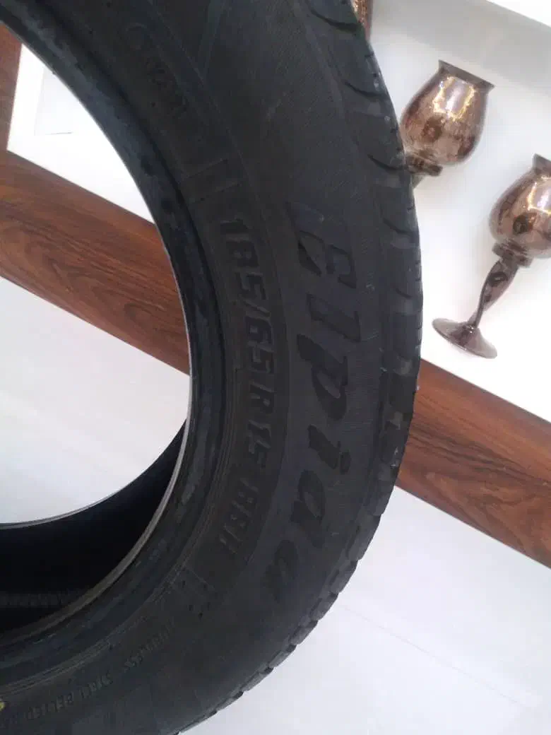 لاستیک بارز۷۰درصد|قطعات یدکی و لوازم جانبی|باقرشهر, |دیوار