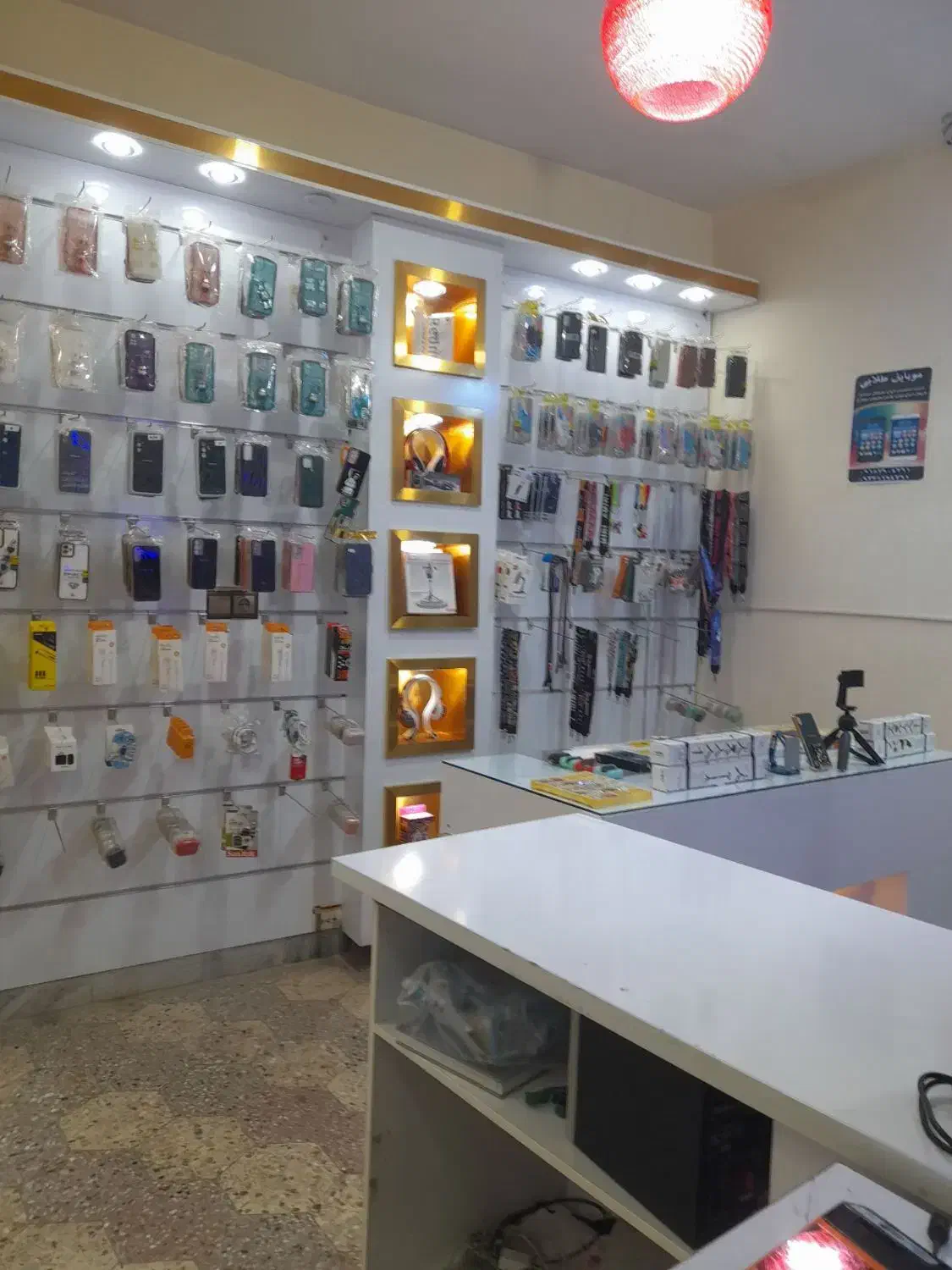 ویترین موبایل|لوازم جانبی موبایل و تبلت|سنقر, |دیوار