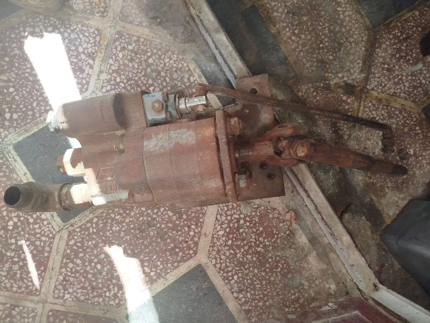 پمپ روغن جک کمپریسی|قطعات یدکی و لوازم جانبی|شیراز, مسلم|دیوار