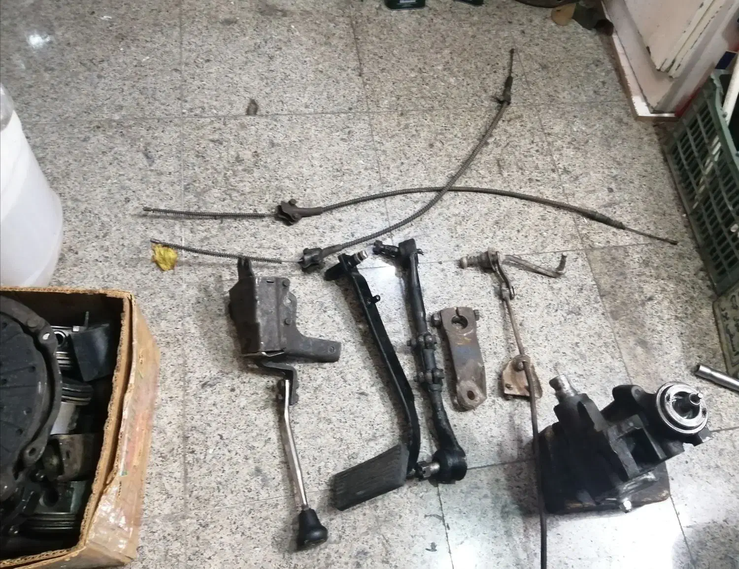 لوازم ماشین آمریکایی|قطعات یدکی و لوازم جانبی|تهران, امیریه|دیوار