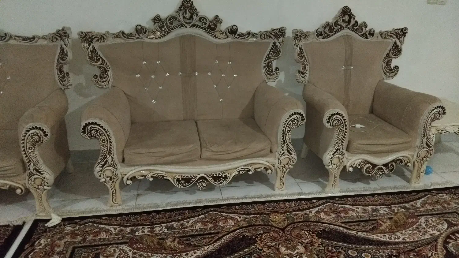 مبل سلطنتی|مبلمان خانگی و میز عسلی|الیگودرز, |دیوار