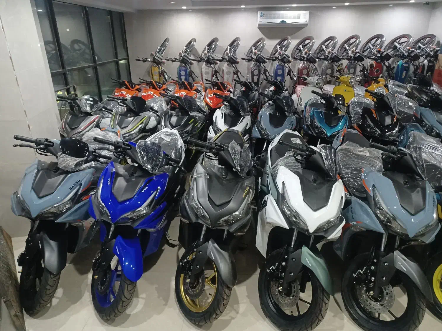 ایروکس اقساطی ویژه ی بازنشستگان|موتورسیکلت|کرج, اتحاد|دیوار