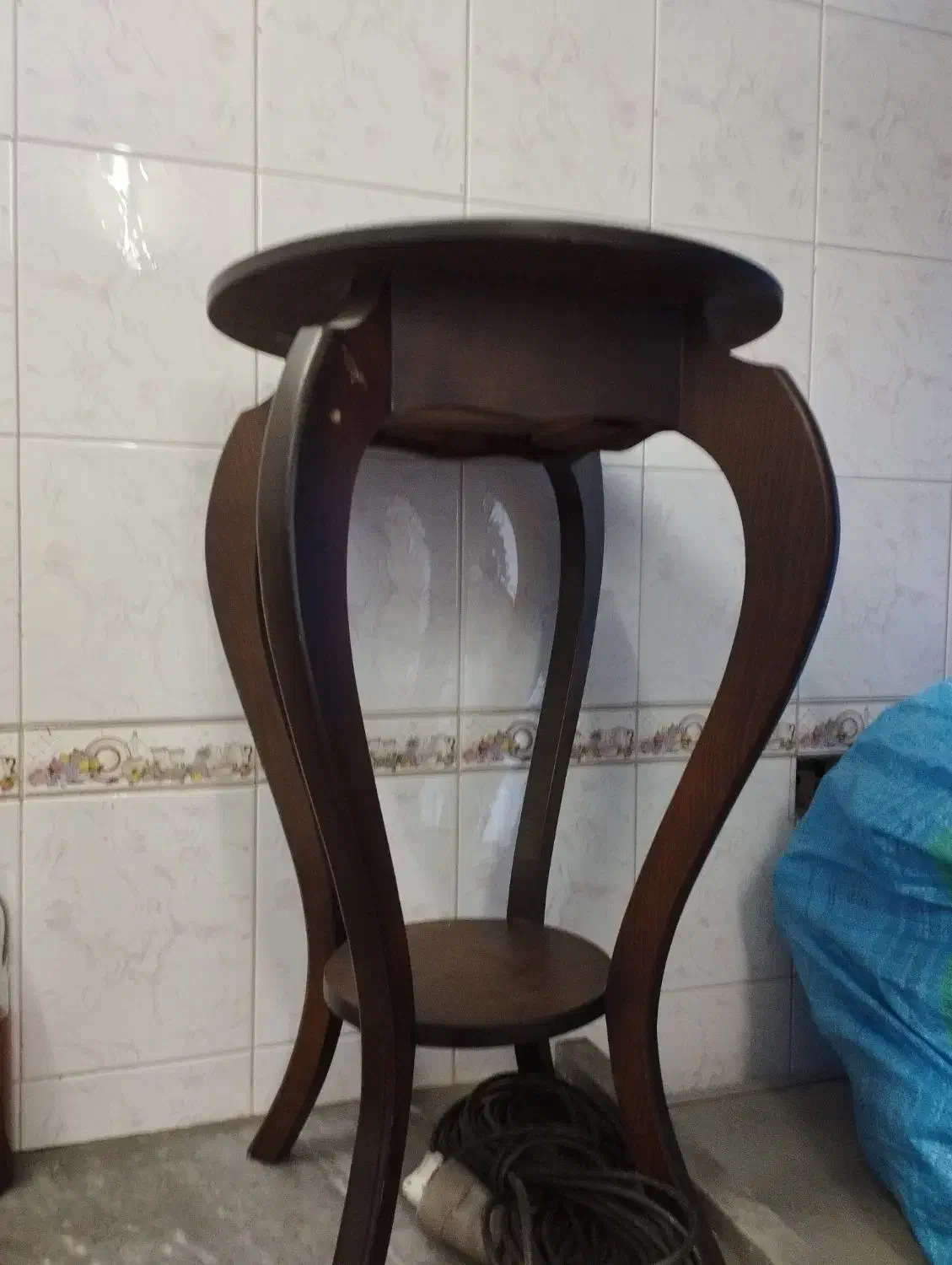 میز تلفن|میز تلفن|بندر انزلی, نیمه شعبان|دیوار