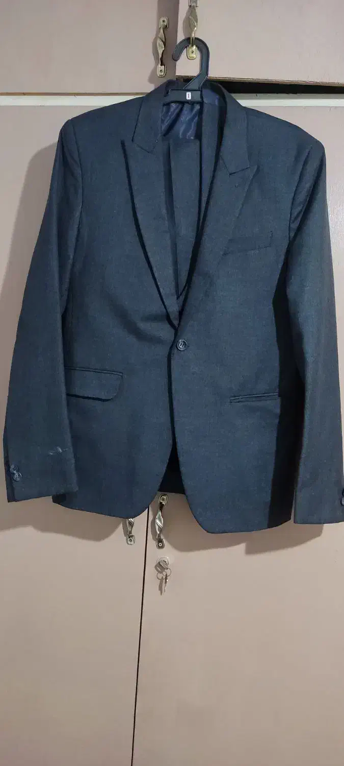 کت وشلوار|لباس|پاکدشت, پاکدشت (مامازند)|دیوار