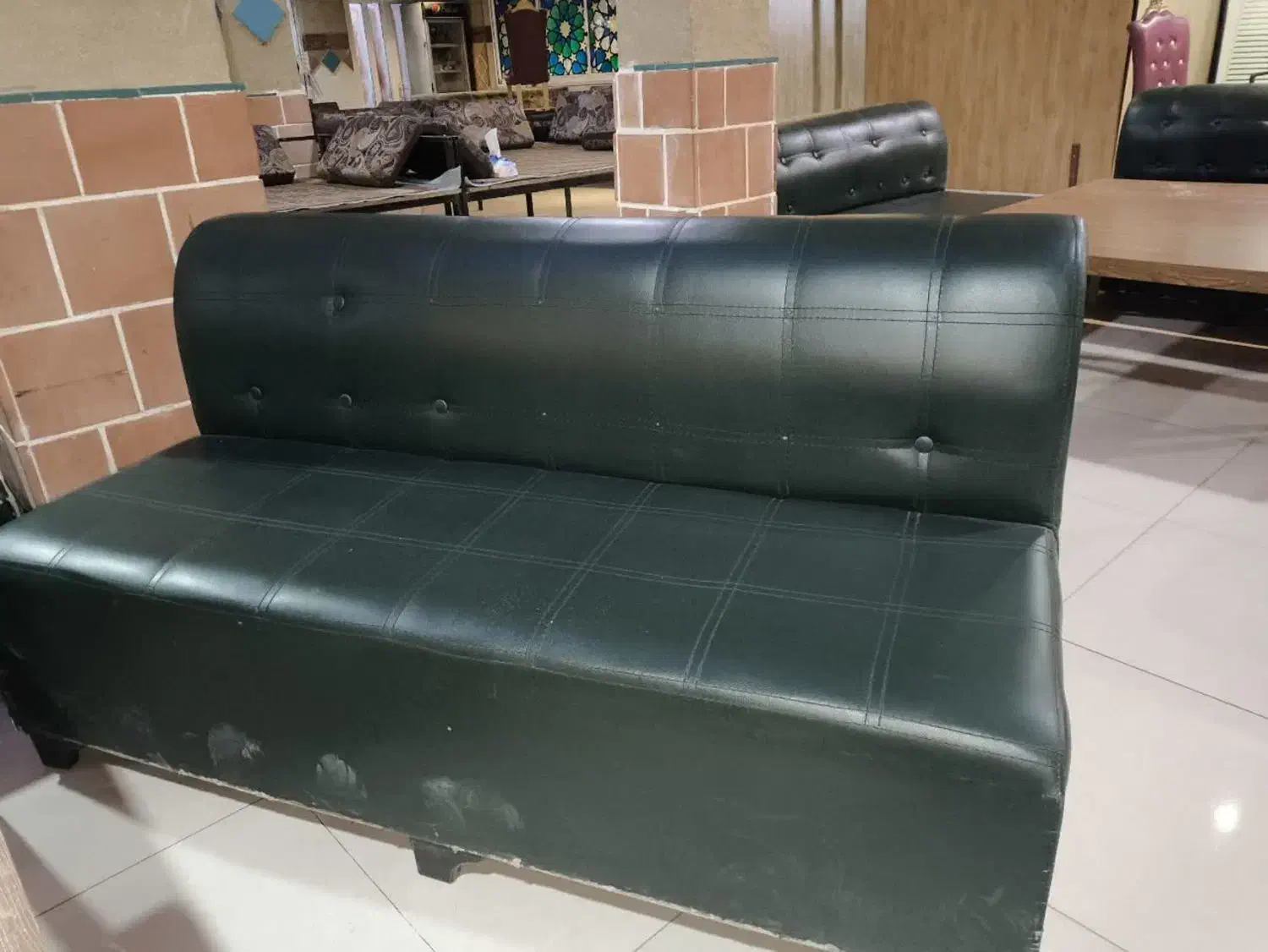 مبل راحتی|مبلمان اداری|ابریشم, |دیوار