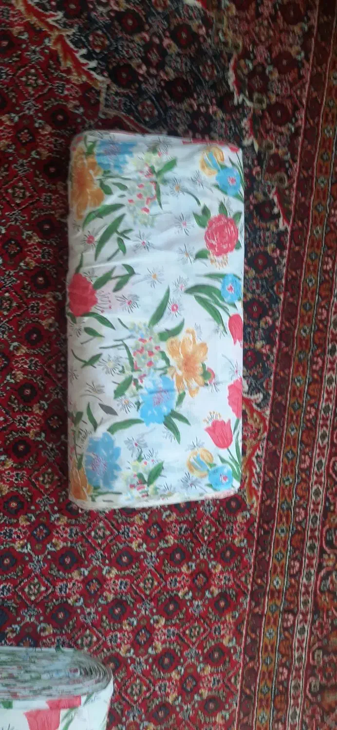 پارچه ملحفه گلدار|رختخواب، بالش، پتو|سنندج, |دیوار