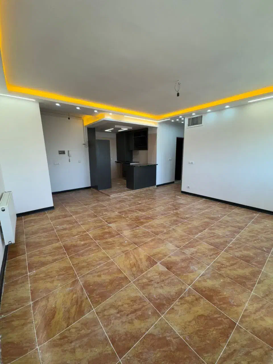 هسا ساختیانچی|فروش آپارتمان|هشتگرد, شهرک گلها|دیوار