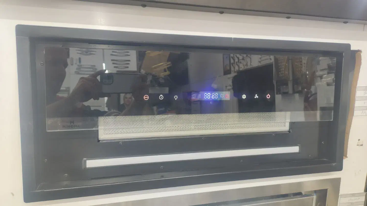 هود مخفی|هود|تبریز, |دیوار