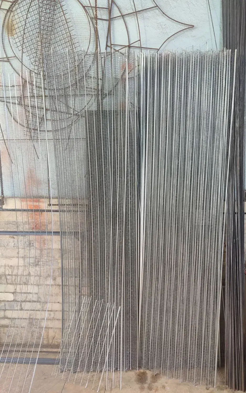 نیاز به یک کارگر جهت کار در کارگاه راویز بندی|استخدام صنعتی، فنی، مهندسی|بندر ماهشهر, |دیوار