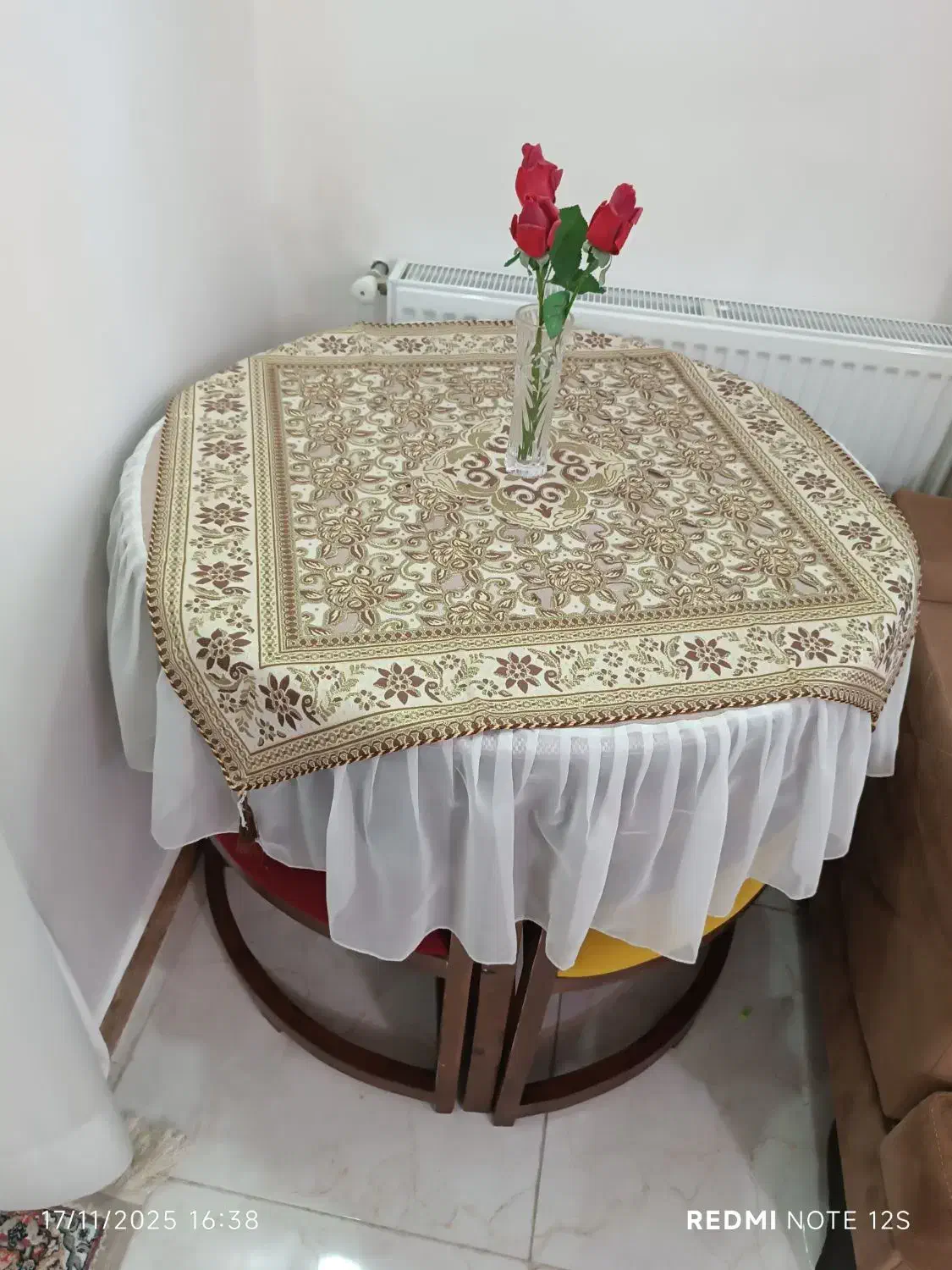 میز ناهار خوری کمجا|میز و صندلی غذاخوری|رشت, معلولین|دیوار