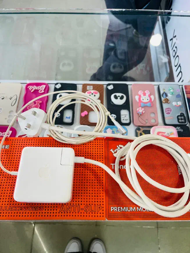 شارژر‌ لپتاپ ipad ایفون|قطعات و لوازم جانبی رایانه|اصفهان, ملک‌شهر|دیوار