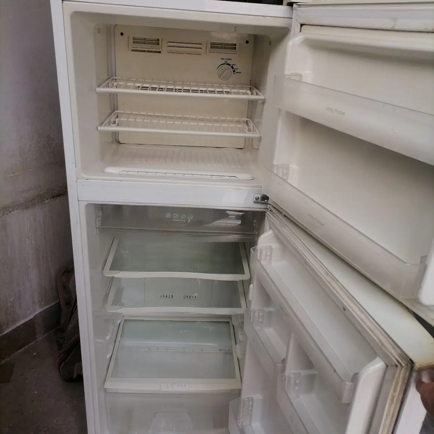 یخچال ۱۳ فوت|یخچال و فریزر|یزد, |دیوار