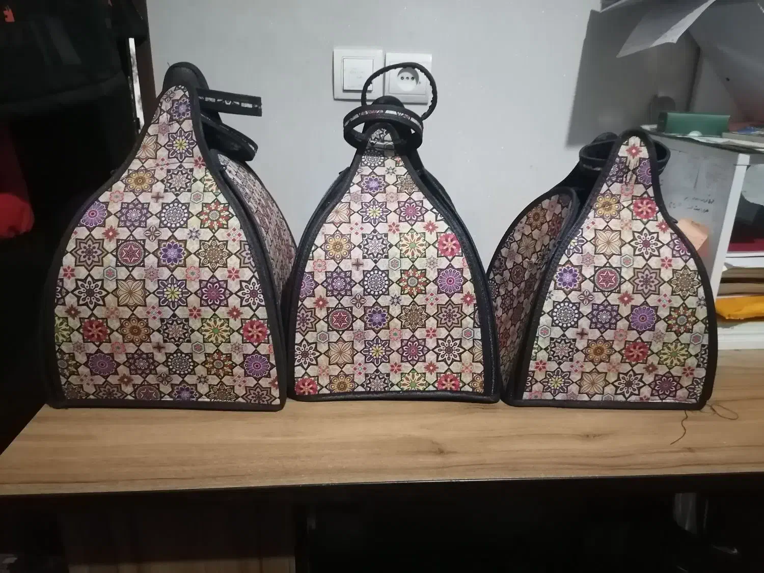 ست جا قابلمه ای مسافرتی|سفره، حوله، دستمال آشپزخانه|شیراز, ریاستی|دیوار