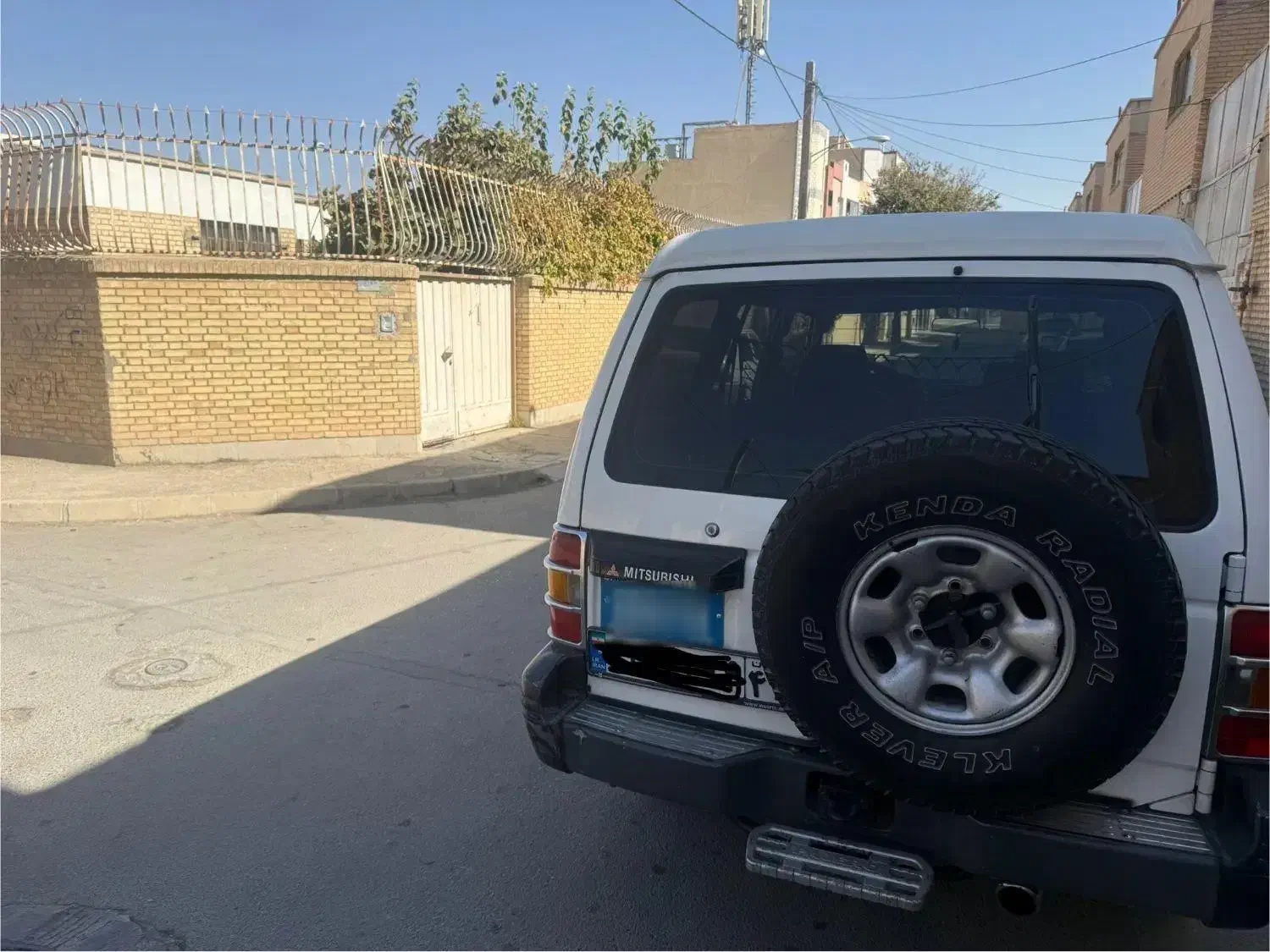 پاجیرو ۲۰۰۰|خودرو سواری و وانت|اصفهان, حسین‌آباد|دیوار
