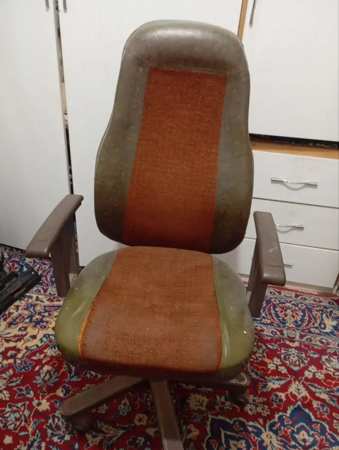 صندلی مدیریت واداری|صندلی و نیمکت|گرگان, |دیوار