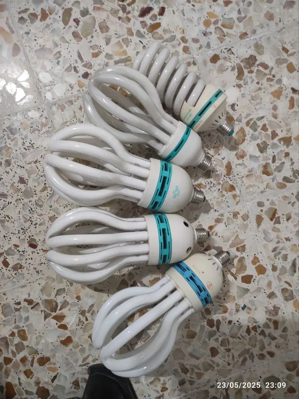 لامپ 100وات به بالا|لامپ و چراغ|بوکان, |دیوار