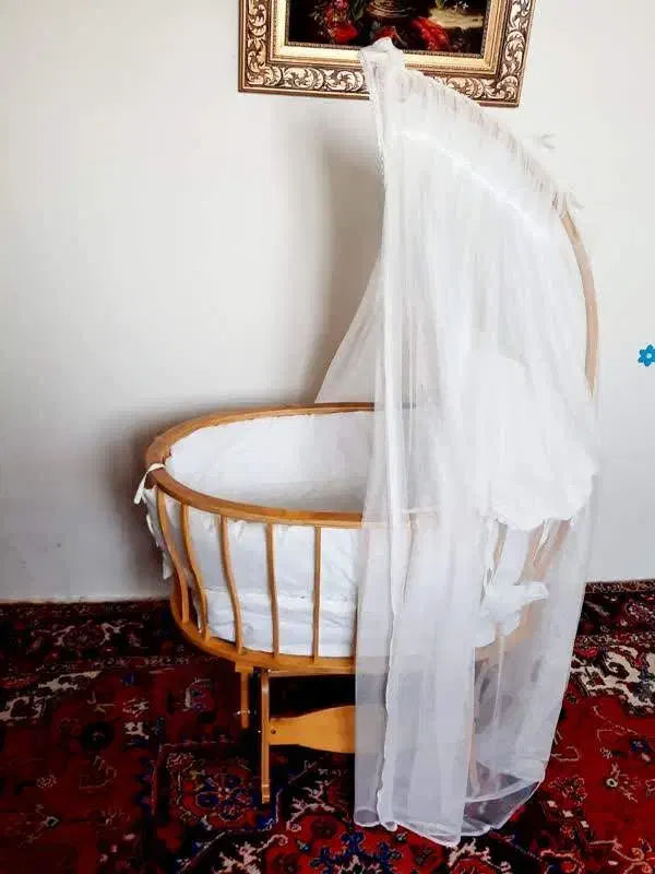 گهواره کودک|اسباب و اثاث بچه|تبریز, |دیوار