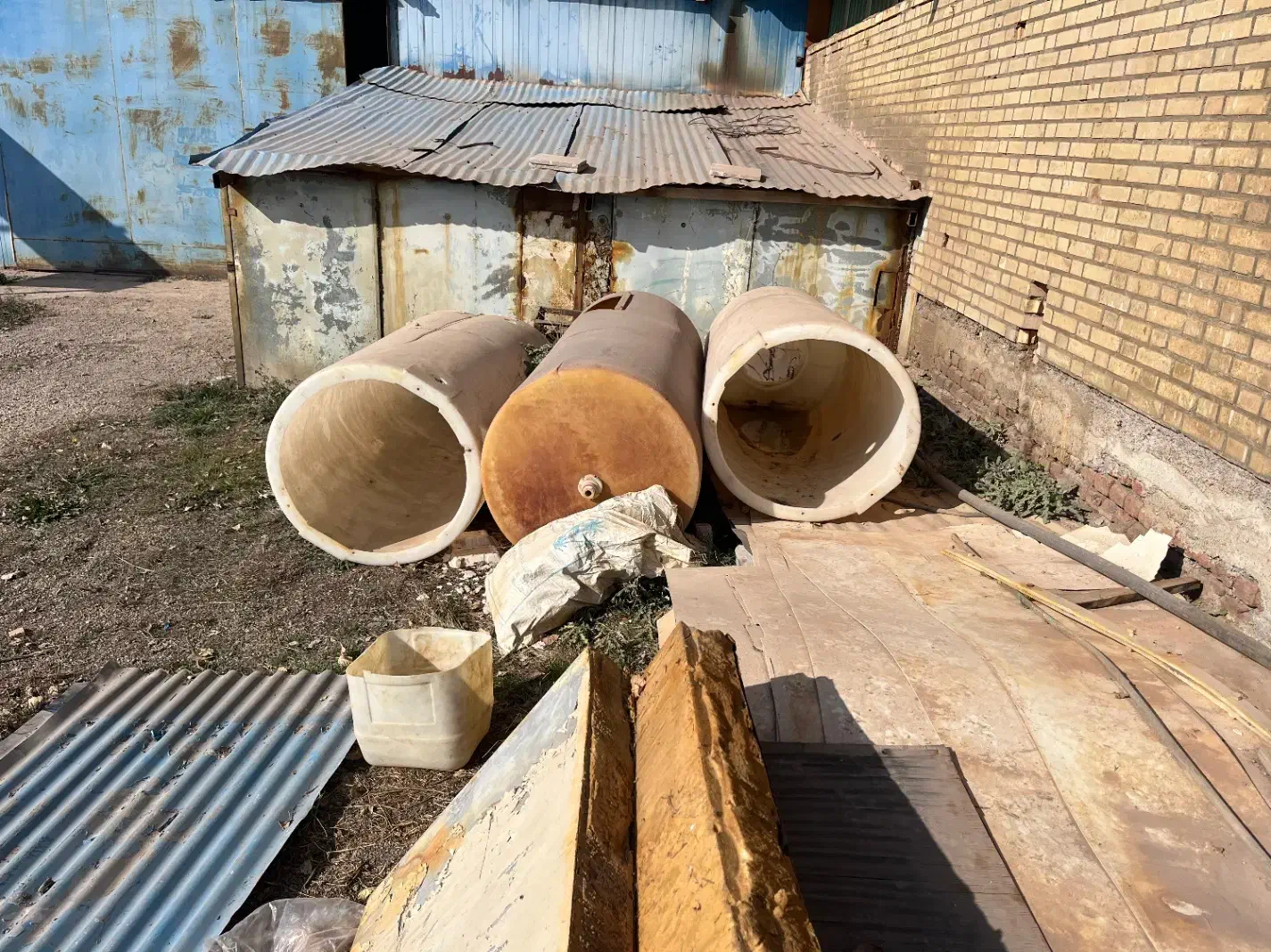 فروش ضایعات پلی اتیلن و پی وی سی سنگین|مصالح و تجهیزات ساختمان|نمین, |دیوار