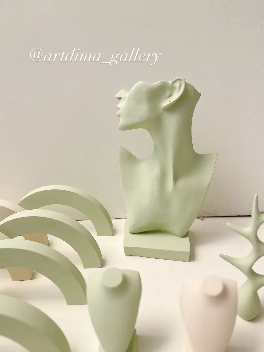 استخدام نیرو برای تولید سنگ مصنوعی|استخدام صنعتی، فنی، مهندسی|تهران, آذری|دیوار