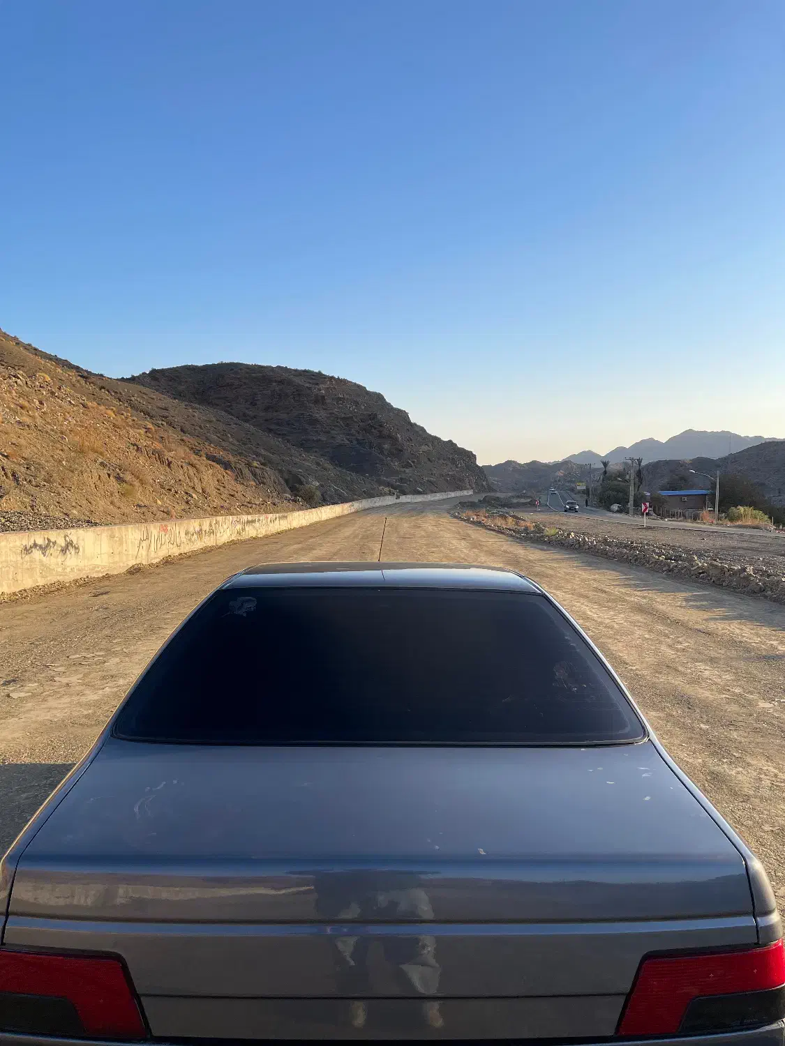 پژو ۴۰۵|خودرو سواری و وانت|جیرفت, |دیوار