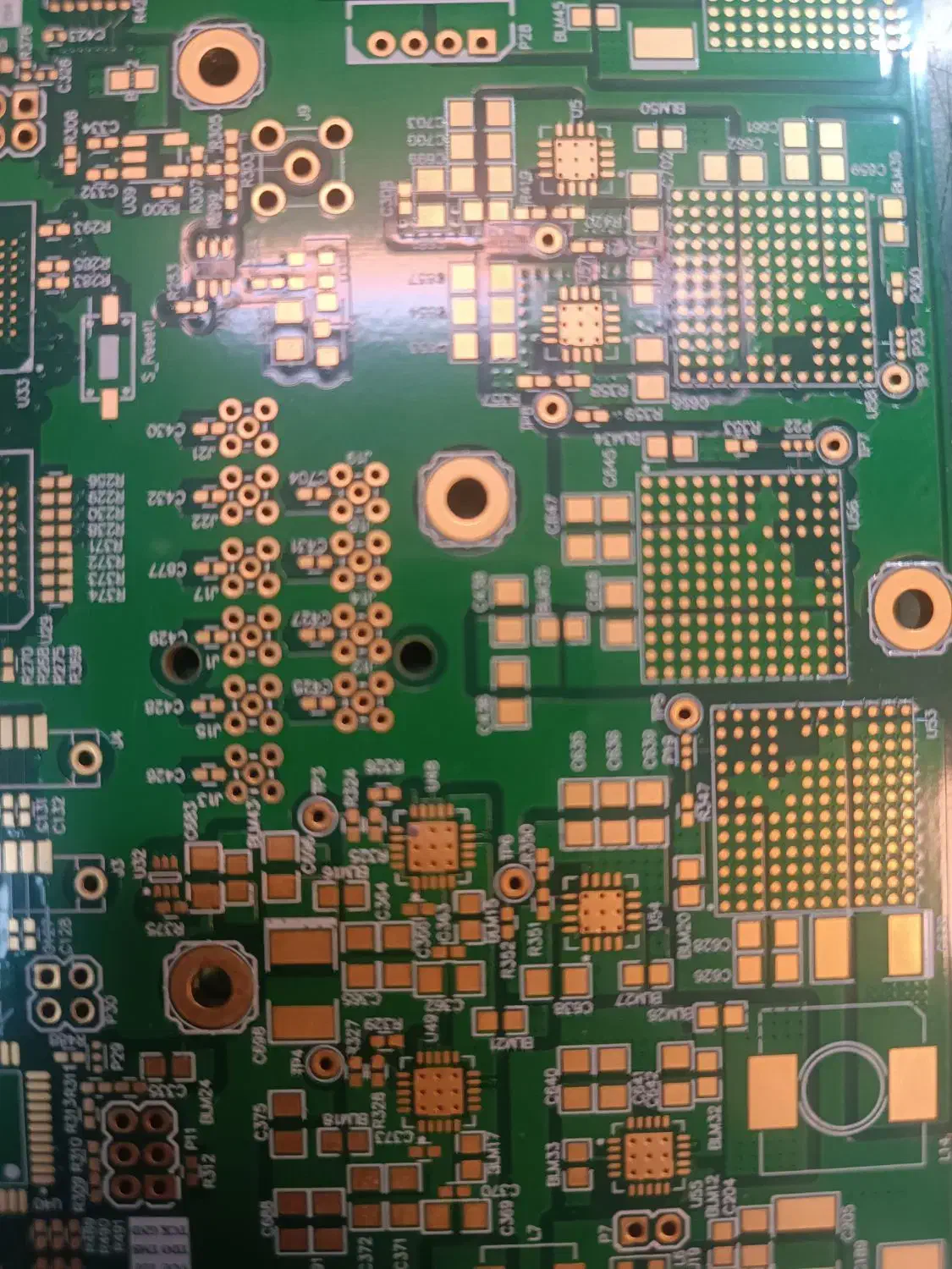 مونتاژ کار قطعات الکترونیک|استخدام صنعتی، فنی، مهندسی|تهران, دانشگاه شریف|دیوار