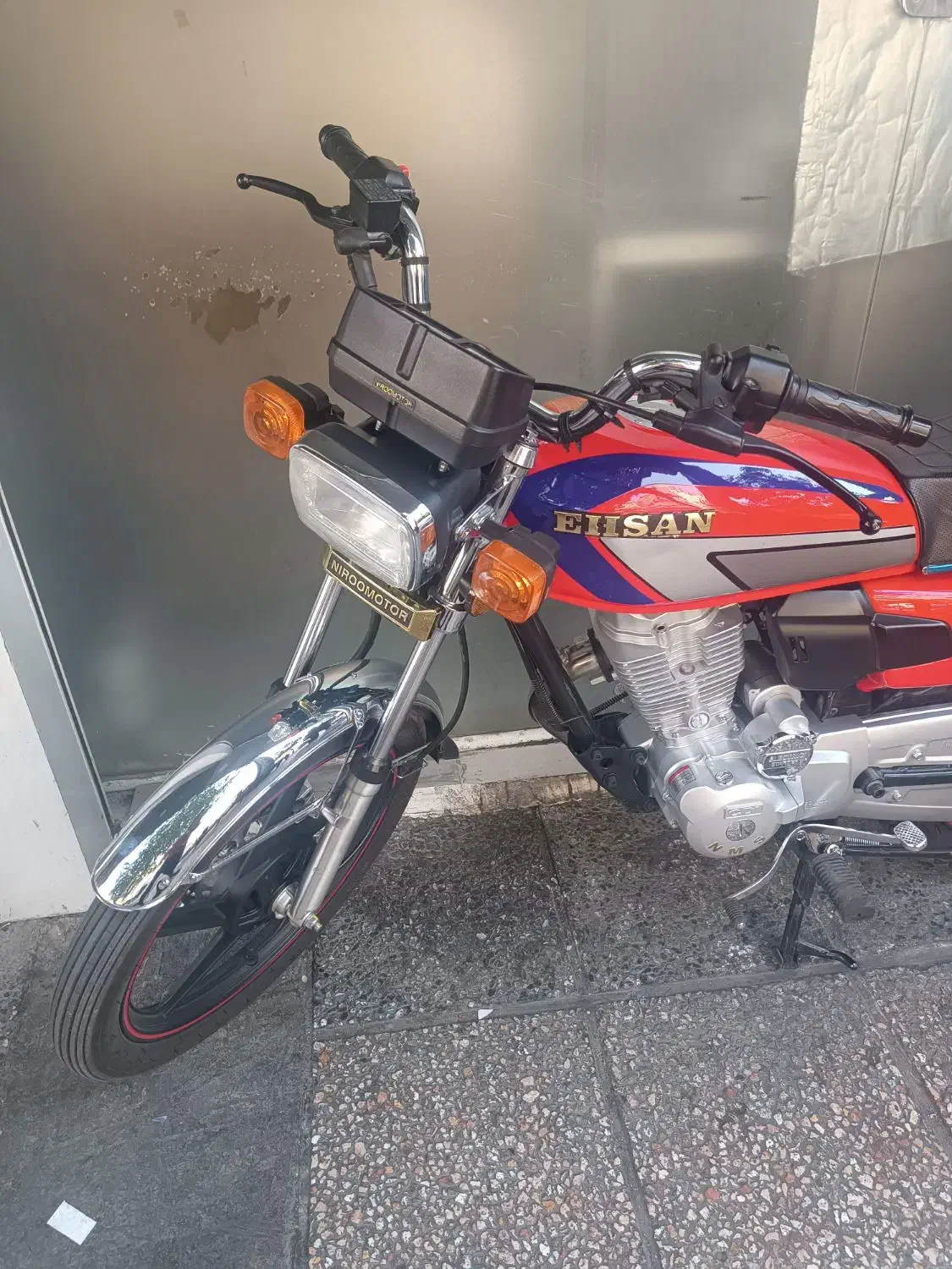 موتور احسان 200 مدل 403 در حد|موتورسیکلت|شیراز, ملاصدرا|دیوار