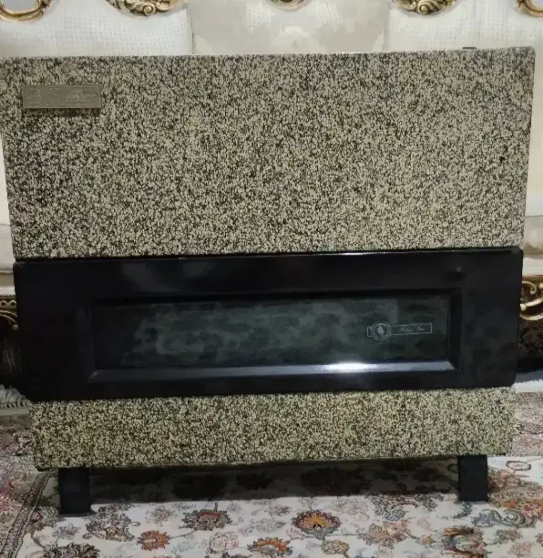 2 بخاری گازی در حد نو|بخاری، هیتر، شومینه|خوی, |دیوار