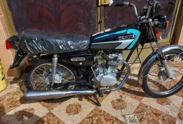 موتورسیکلت مدل ۱۳۸۴|موتورسیکلت|شهرکرد, |دیوار