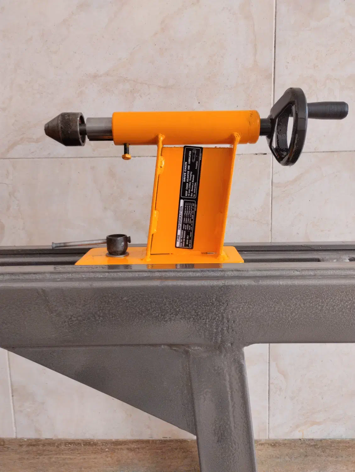 دستگاه خراطی|ماشین‌آلات صنعتی|برخوار, |دیوار