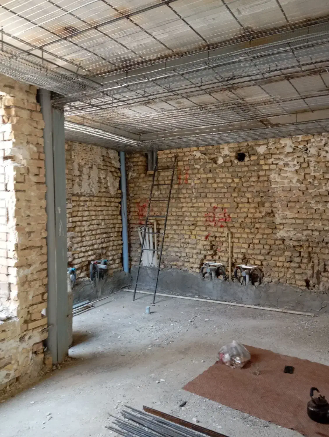 تخریب باپیکور برقی بزرگ و کوچک...|خدمات پیشه و مهارت|سمنان, |دیوار