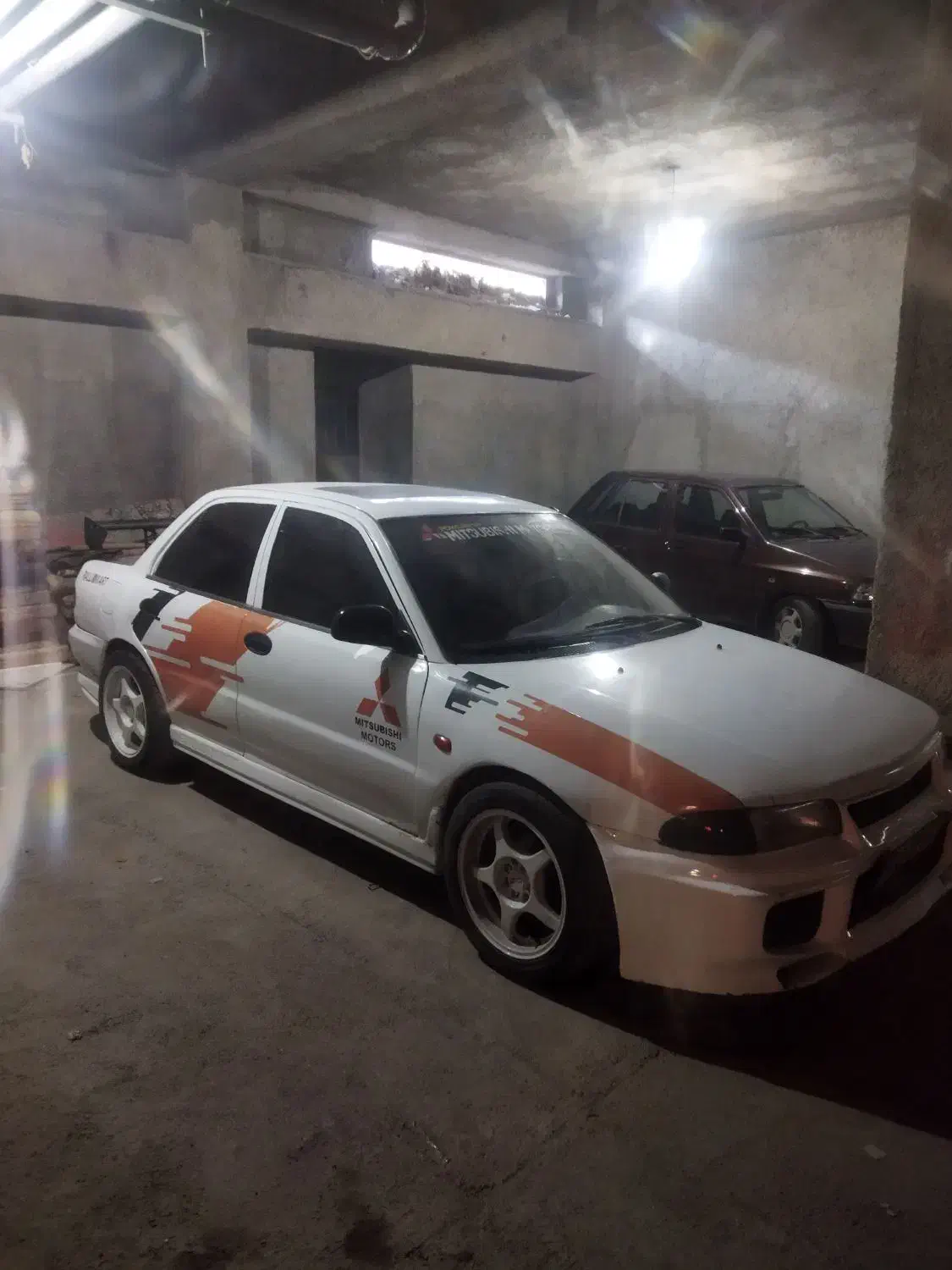 میتسوبیشی لنسر معاوضه باموتور|خودرو کلاسیک|ایلام, |دیوار