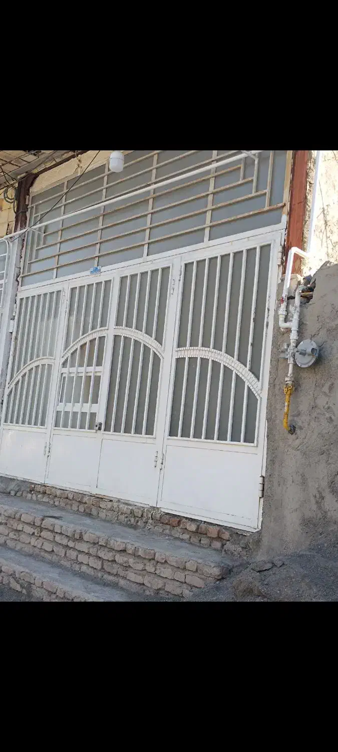 اجاره یک باب مغازه|اجارهٔ مغازه و غرفه|بم, |دیوار