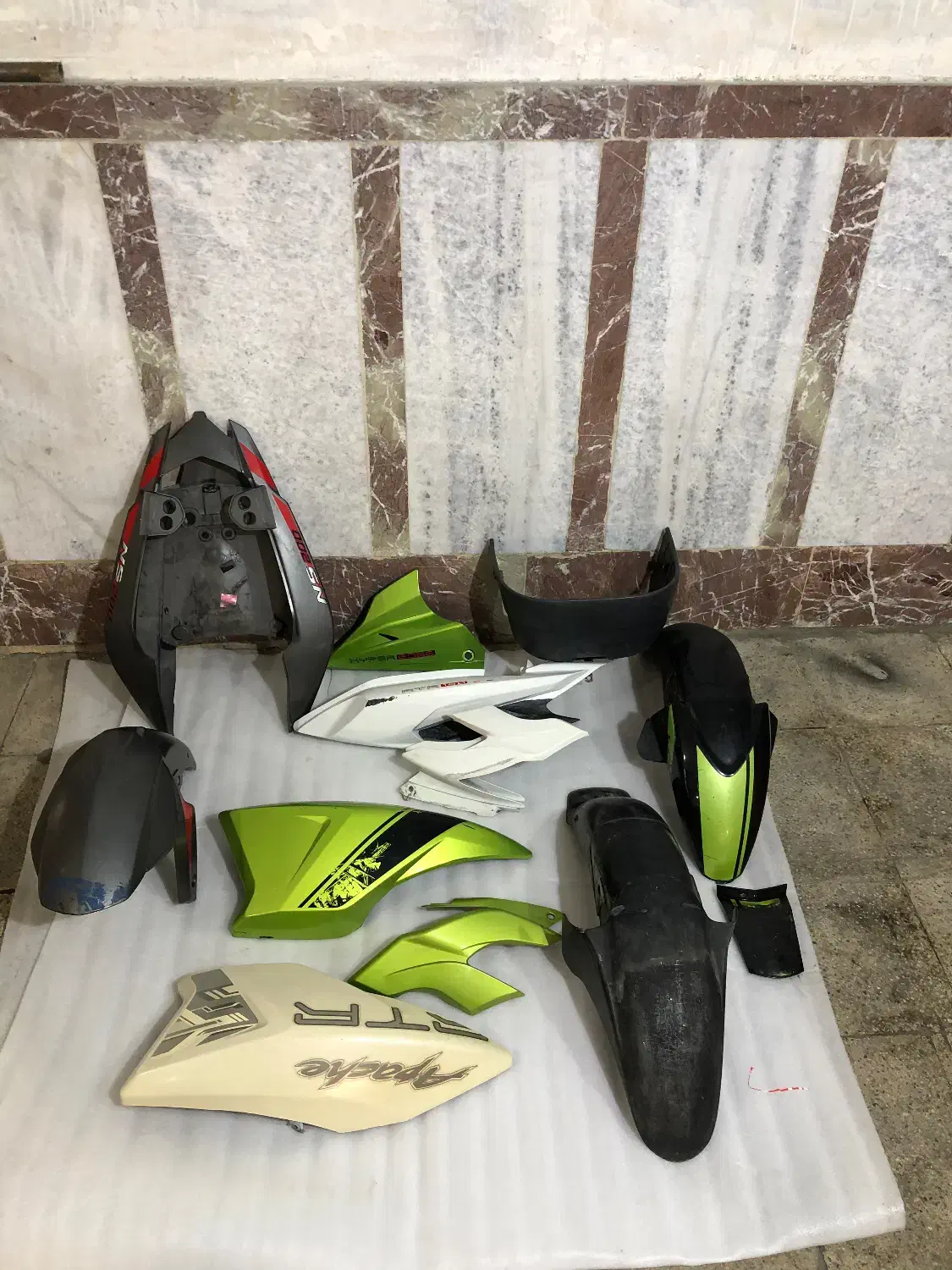 لوازم موتور سیکلت هوندا کلیک آپاچی ویگو  ان اس|قطعات یدکی و لوازم جانبی|تهران, خانی‌آباد|دیوار