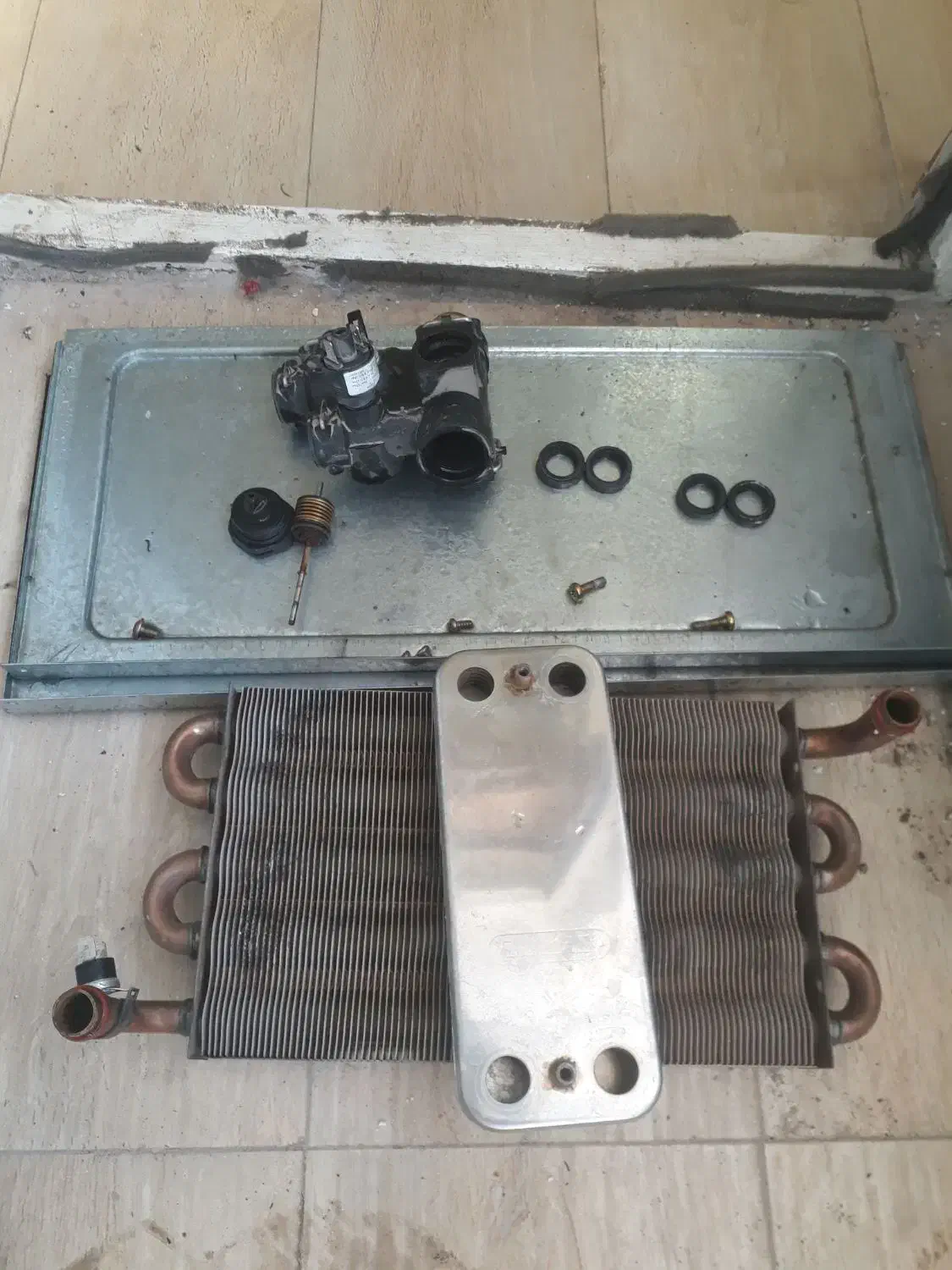 سرویس پکیج و آبگرمکن دیواری|خدمات پیشه و مهارت|سنندج, |دیوار