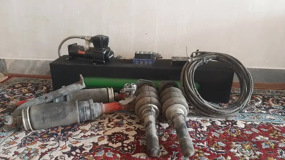 پنوماتیک|قطعات یدکی و لوازم جانبی|پیر بکران, |دیوار