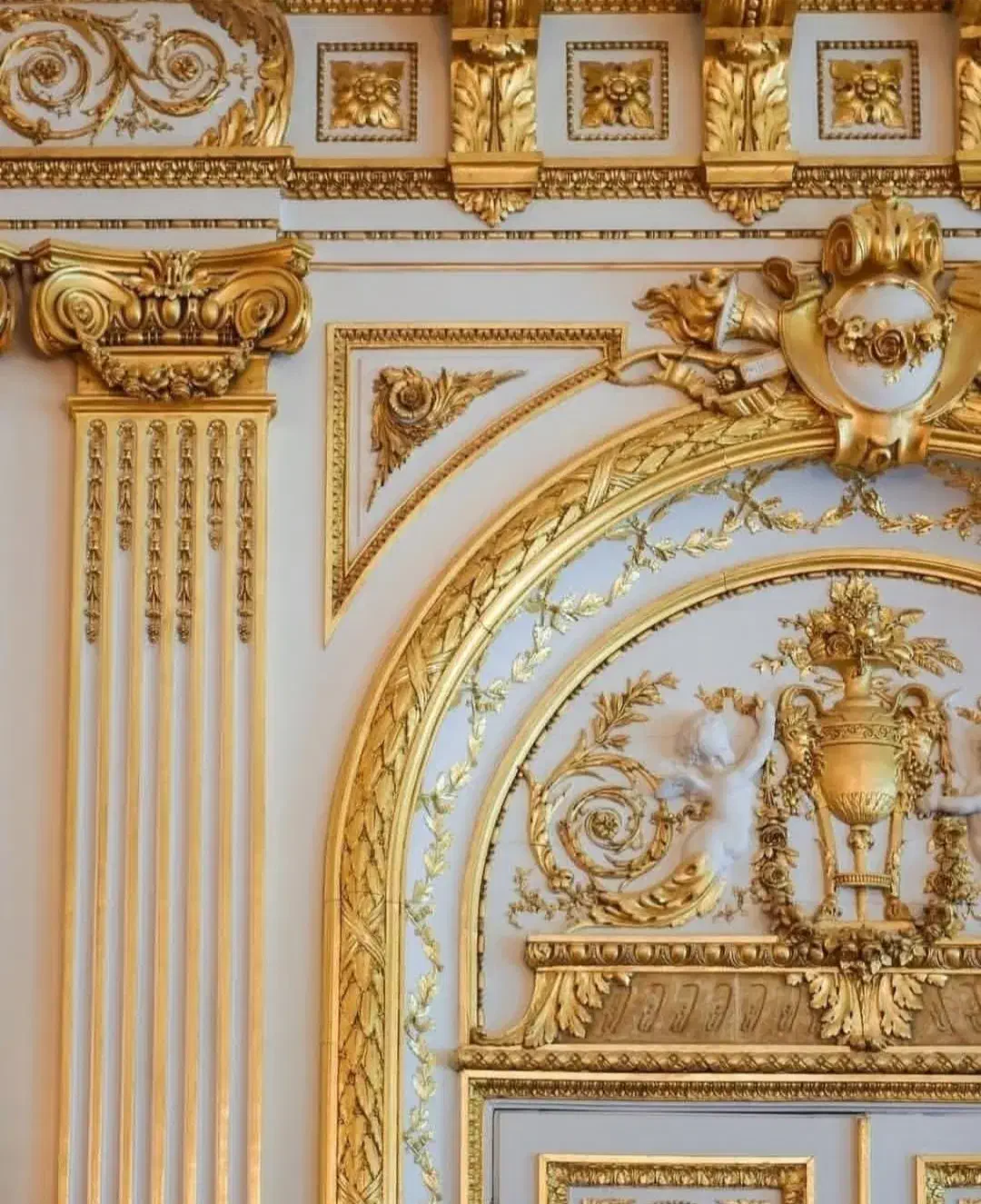 گروه تخصصی گچبری آریامن|خدمات پیشه و مهارت|گراش, |دیوار