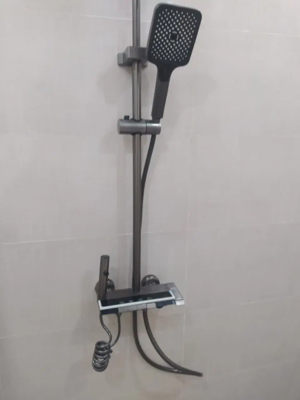 لوله کش نصب تعمیر توالت فرنگی شیرالات روشویی سینک|خدمات پیشه و مهارت|قم, صدوق|دیوار