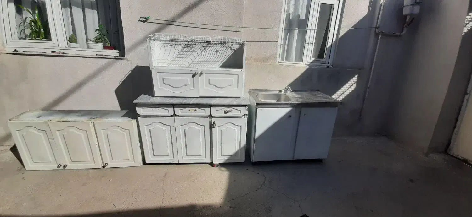 کابینت فلزی کار کرده|مصالح و تجهیزات ساختمان|بیجار, |دیوار