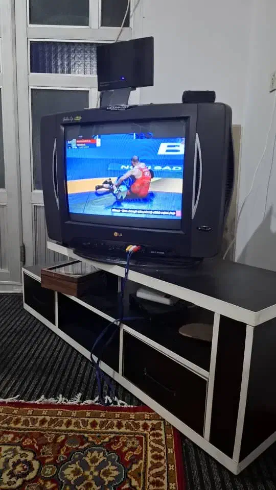 تلویزیون|تلویزیون و پروژکتور|قائمشهر, |دیوار