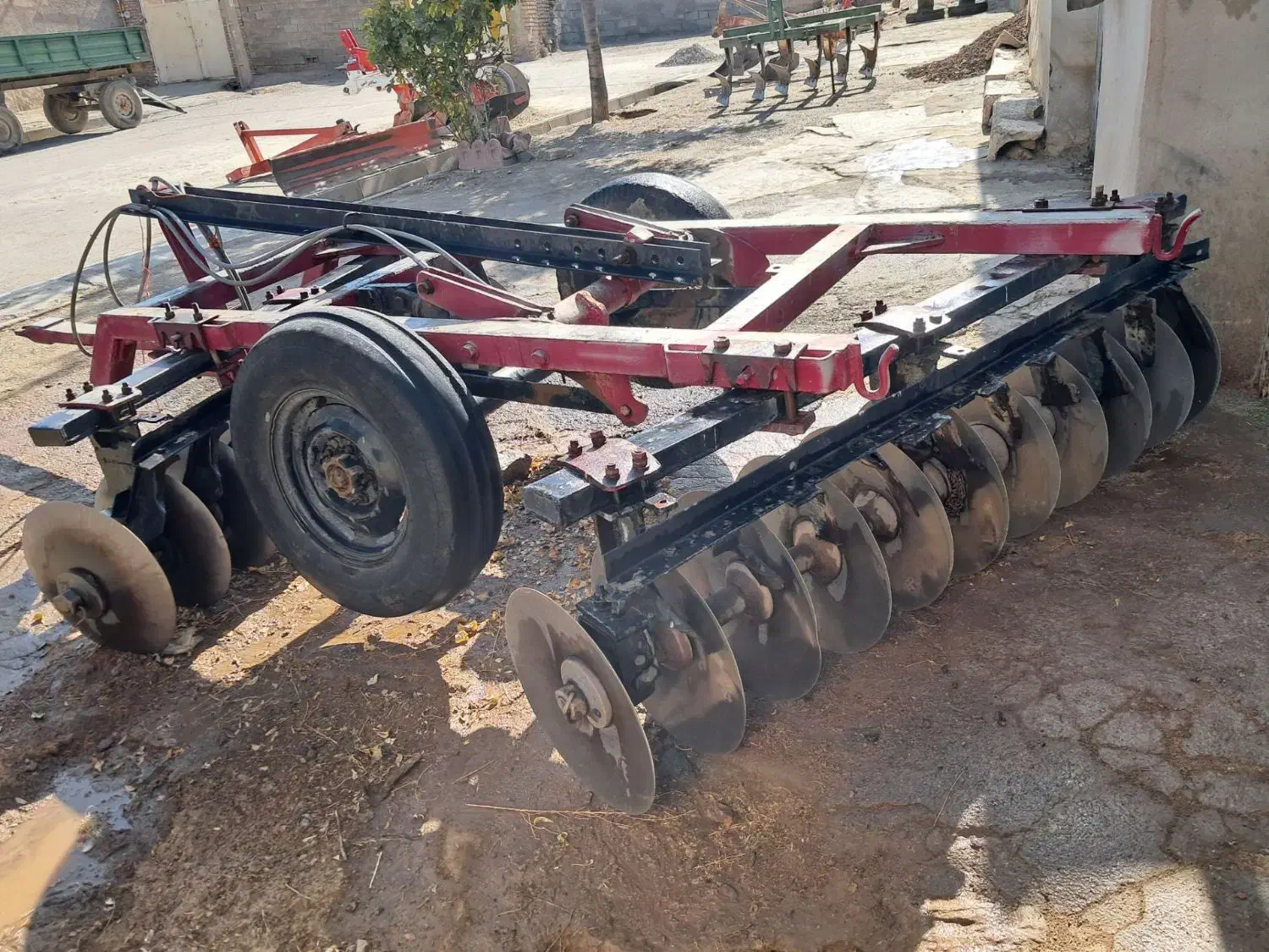 دیکس تراکتور|ماشین‌آلات صنعتی|کنگاور, |دیوار