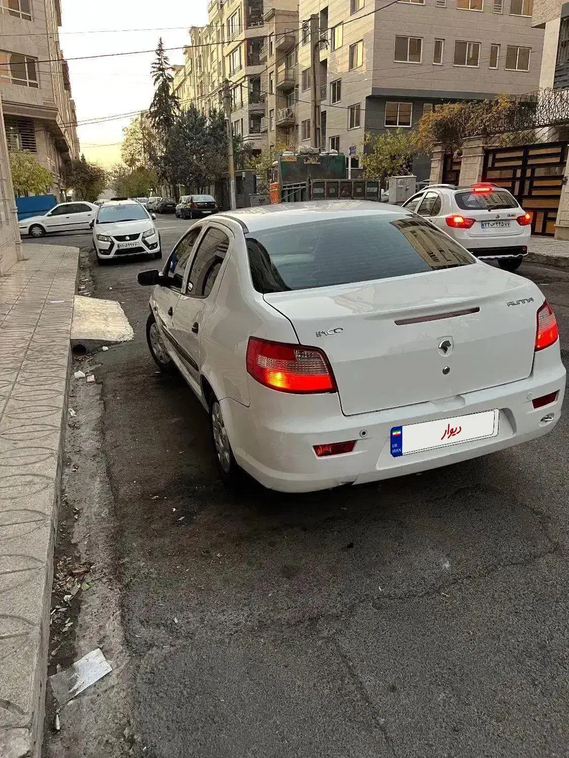 رانا Lx مدل ۹۴ بسیار تمیز|خودرو سواری و وانت|تهران, جنتآباد جنوبی|دیوار