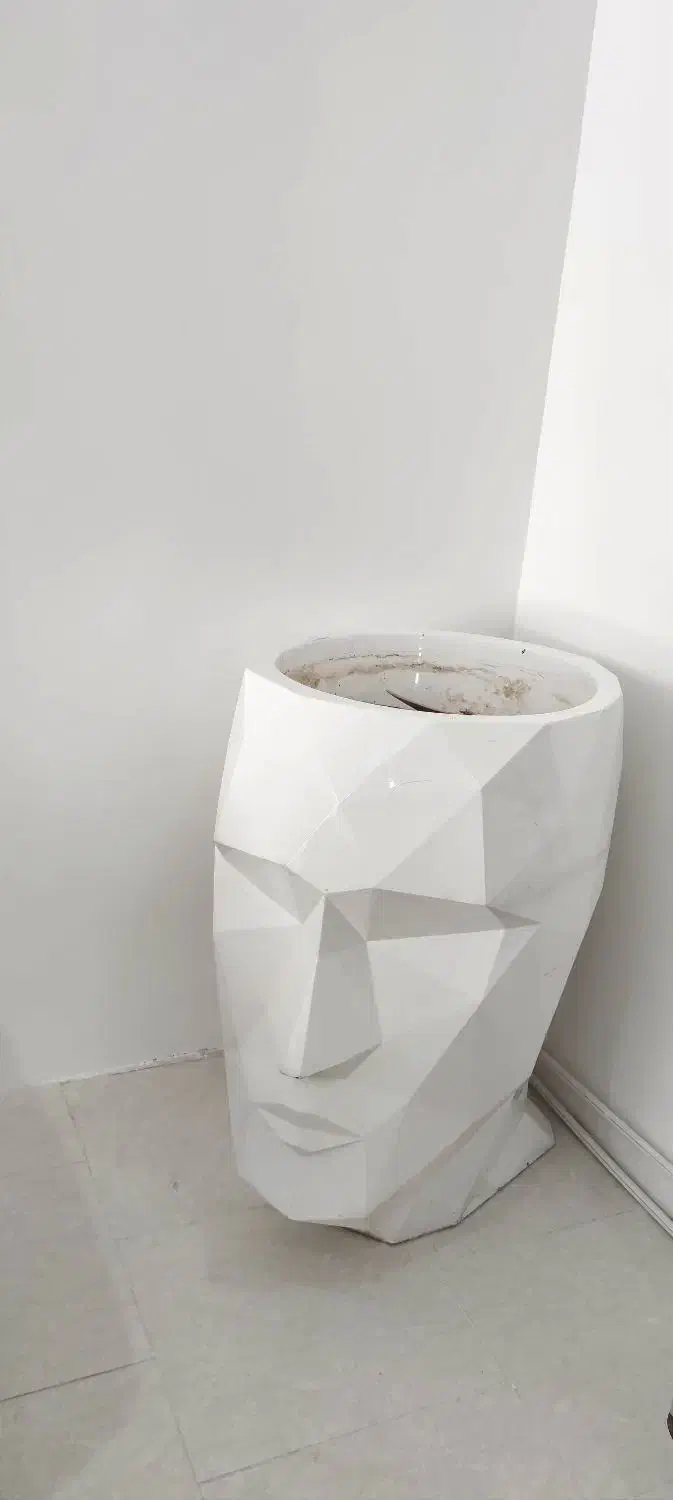 مجسمه آدمک تزیینی|مجسمه، تندیس، ماکت|کن, |دیوار