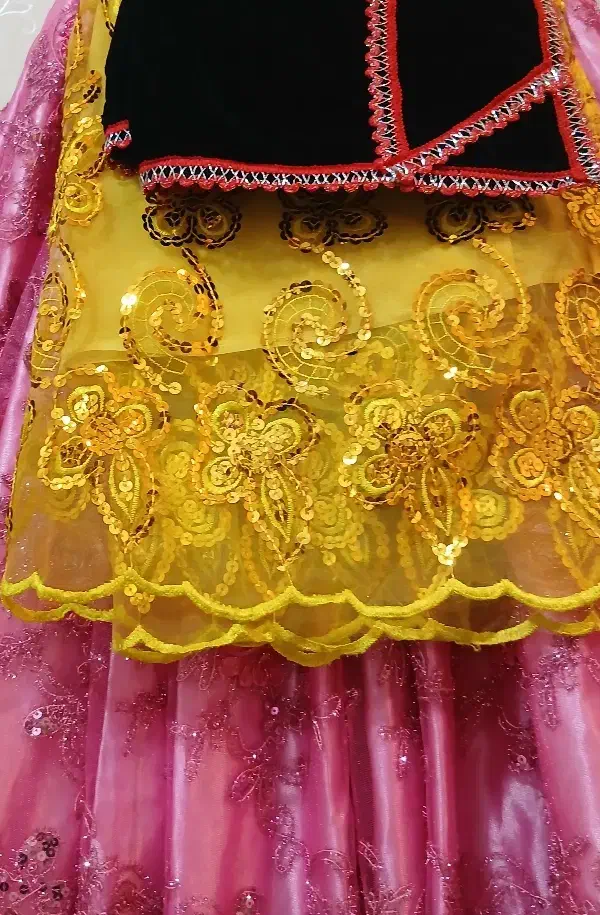 لباس محلی|لباس|مسجد سلیمان, |دیوار