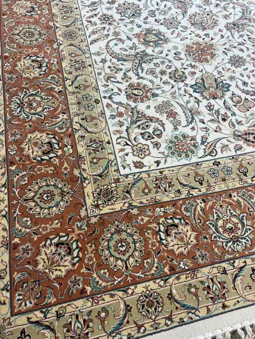 یک تخته فرش۱۲متری۷۰۰شانه تراکم۲۵۵۰مشهد|فرش|مشهد, شهید مطهری|دیوار