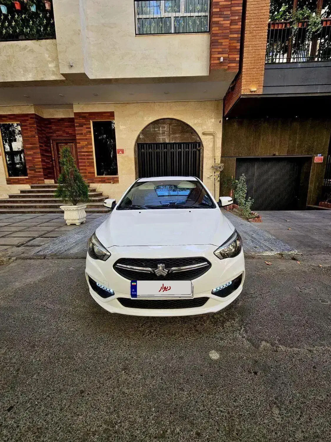 شاهین Gمدل402|خودرو سواری و وانت|تهران, سعادتآباد|دیوار