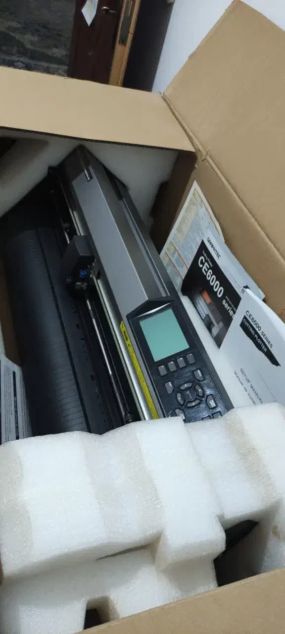 خرید کاتر پلاتر دستگاه برش برچسب|خدمات پیشه و مهارت|اصفهان, بهارستان|دیوار