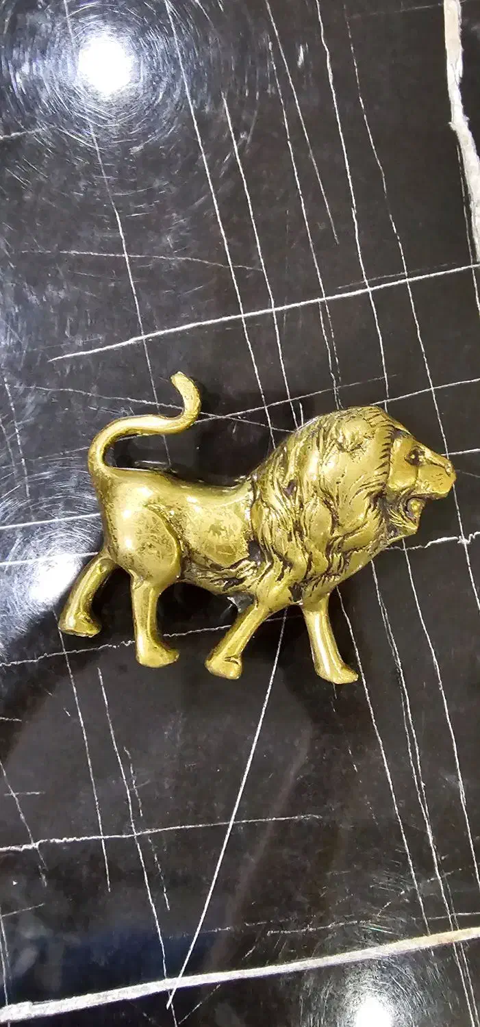 مجسمه بزنز|مجسمه، تندیس، ماکت|اسلامشهر, شهرک سالور|دیوار